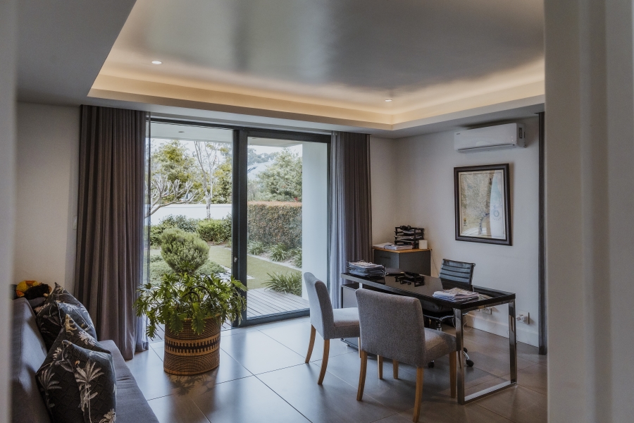 5 Bedroom Property for Sale in Pearl Valley at Val de Vie Western Cape